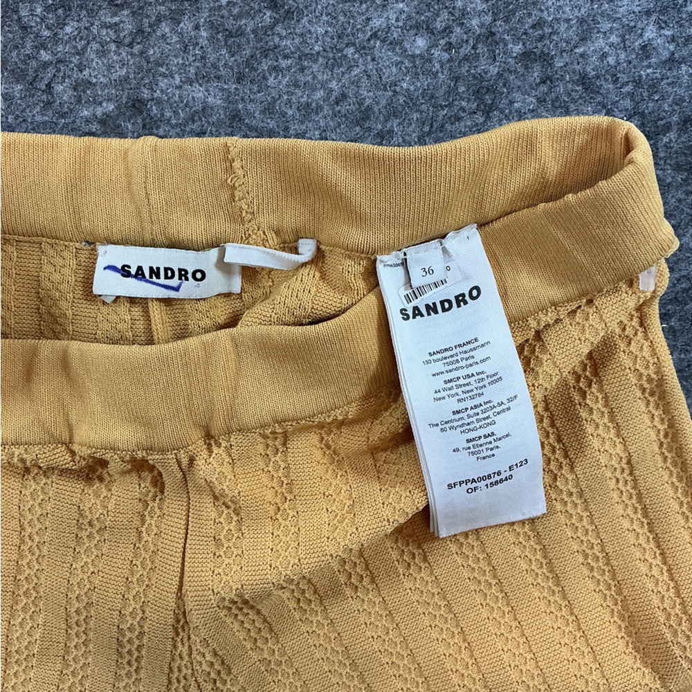 Sandro Ochre Ribbed Knit Casual High Rise Quiet Luxury Wide-Leg Pants Size 36 - Picture 3 of 4